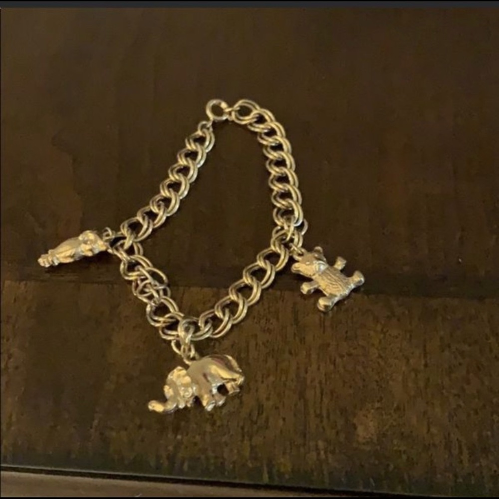 Bracelet